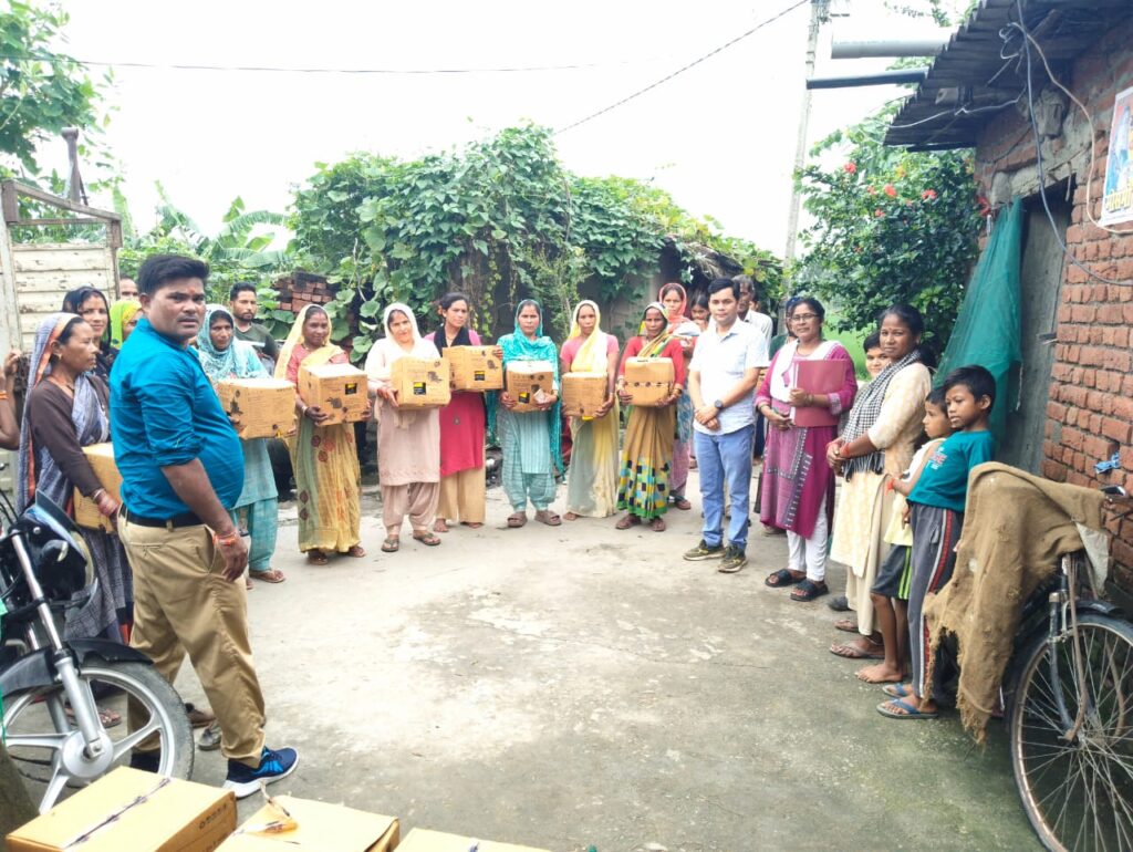 अमन संस्था, अल्मोड़ा द्वारा उन्नत किस्म के चूल्हे का वितरण कार्यक्रम किया गया